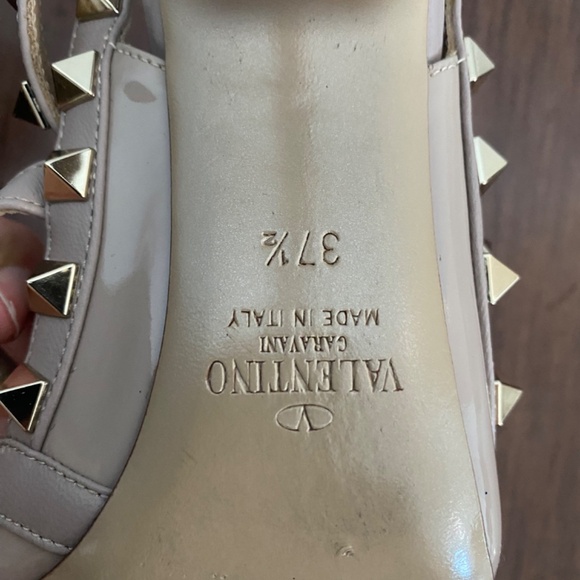 Valentino Rockstud Heels - Picture 5 of 7